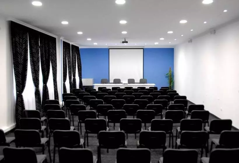 هتل Belgrade City