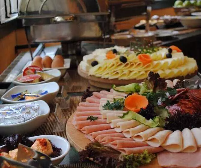 هتل Belgrade City