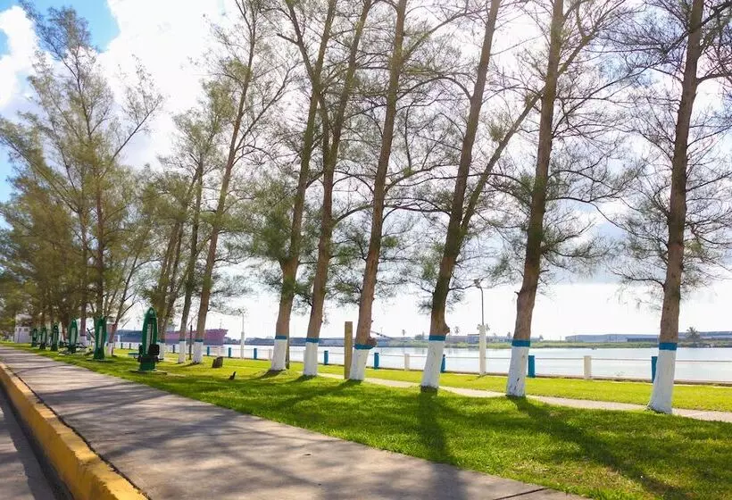 酒店 Best Western Riviera Tuxpan