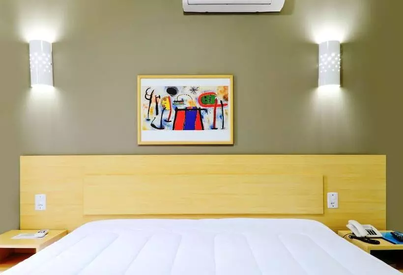 Hotel Coral Express, Próximo A Hospital Mae De Deus, Ipiranga Instituto De Cardiologia