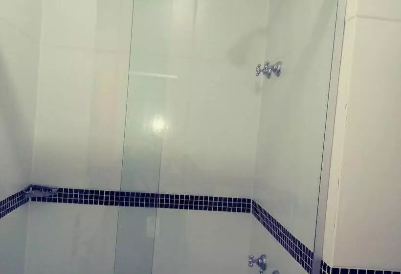 Hotel Coral Express, Próximo A Hospital Mae De Deus, Ipiranga Instituto De Cardiologia