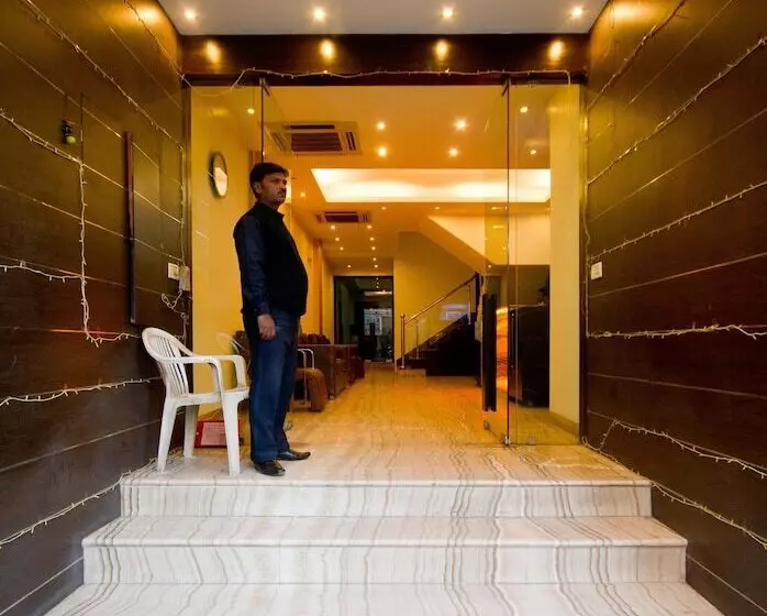 Super Hotel O Gold Palace