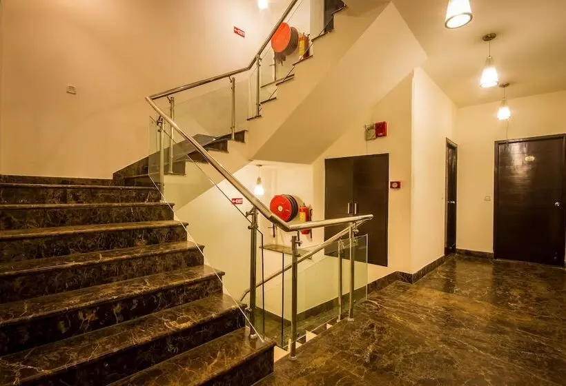 Super Hotel O Gold Palace