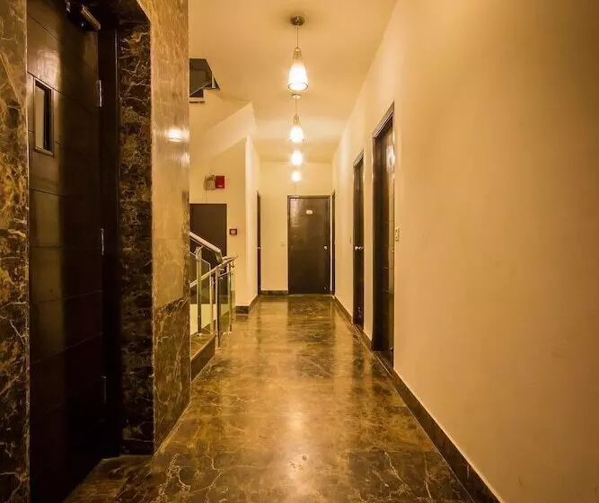 Super Hotel O Gold Palace