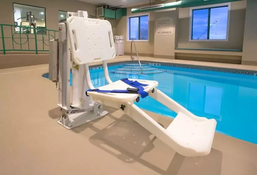 Holiday Inn Express Hotel & Suites Kalamazoo By Ihg