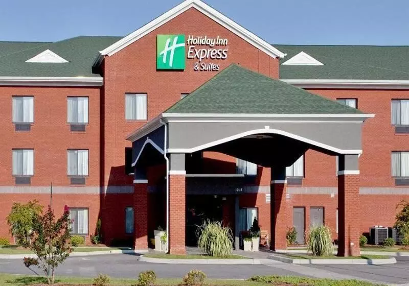 Holiday Inn Express Hotel & Suites Suffolk, An Ihg