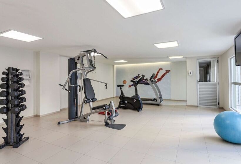 هتل Ibis Styles Belem Nazare