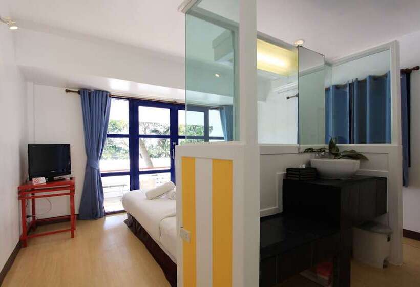 호텔 Kerala Coco Resort