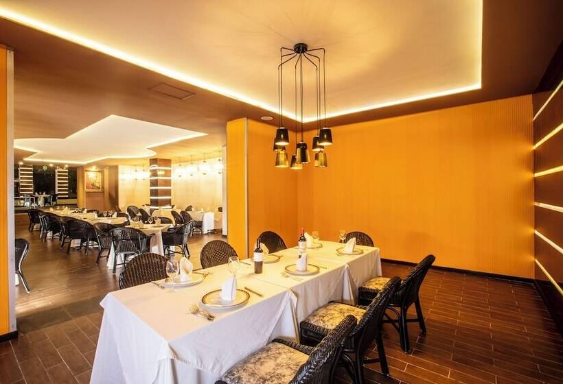 فندق Krystal Cancun All Inclusive