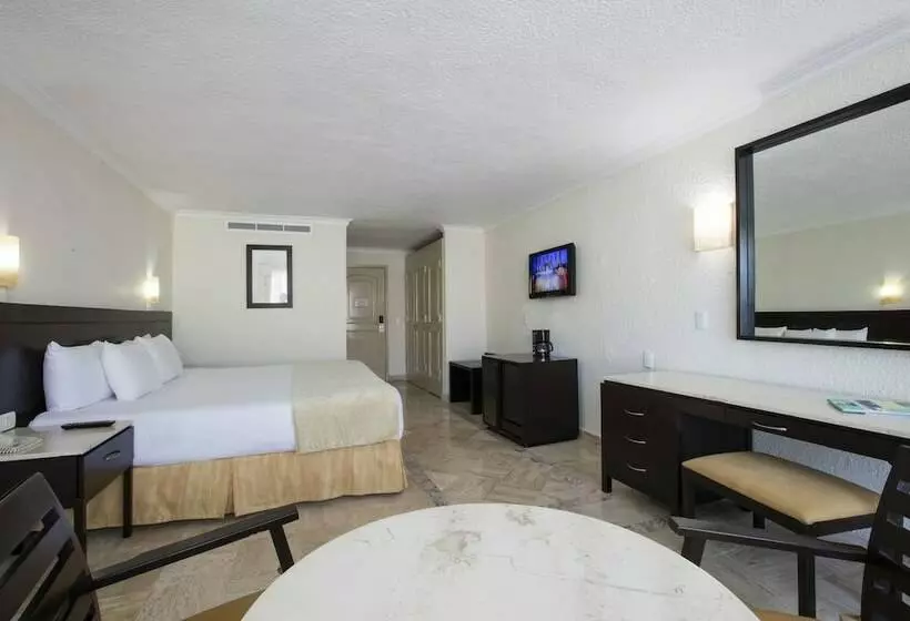 ホテル Krystal® Cancun All Inclusive
