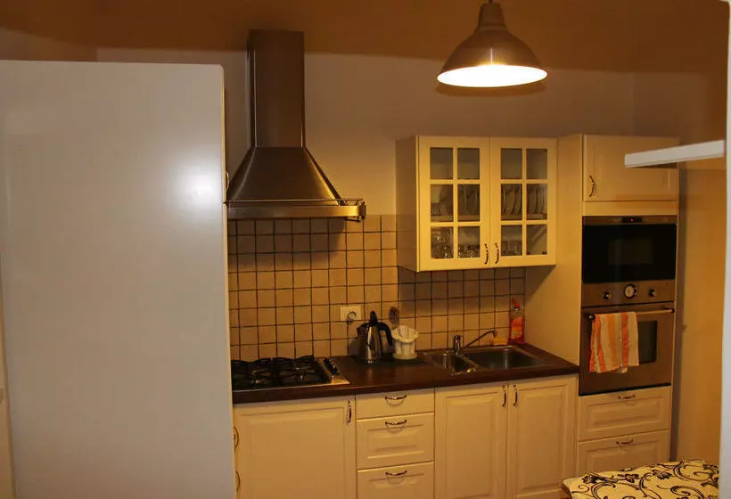 בית מלון כפרי Obelus