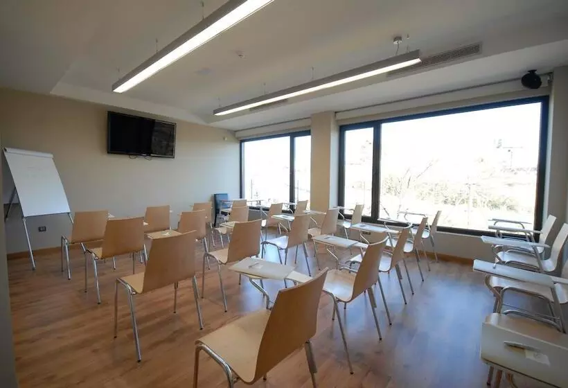 Hotel Pago Del Olivo