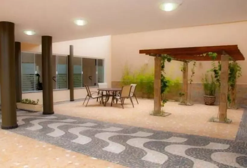 ホテル Premium Pirassununga