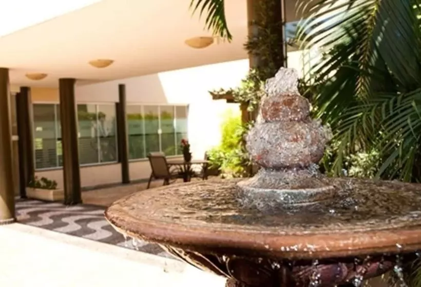 ホテル Premium Pirassununga