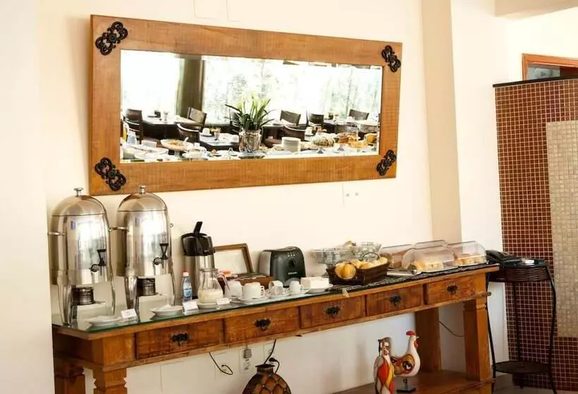 ホテル Premium Pirassununga