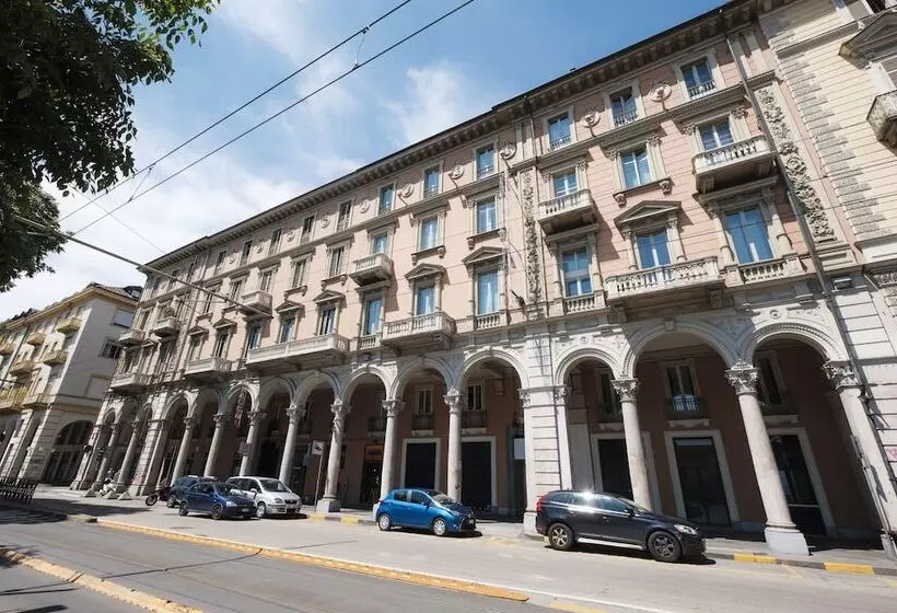 فندق Residence Sacchi Apart