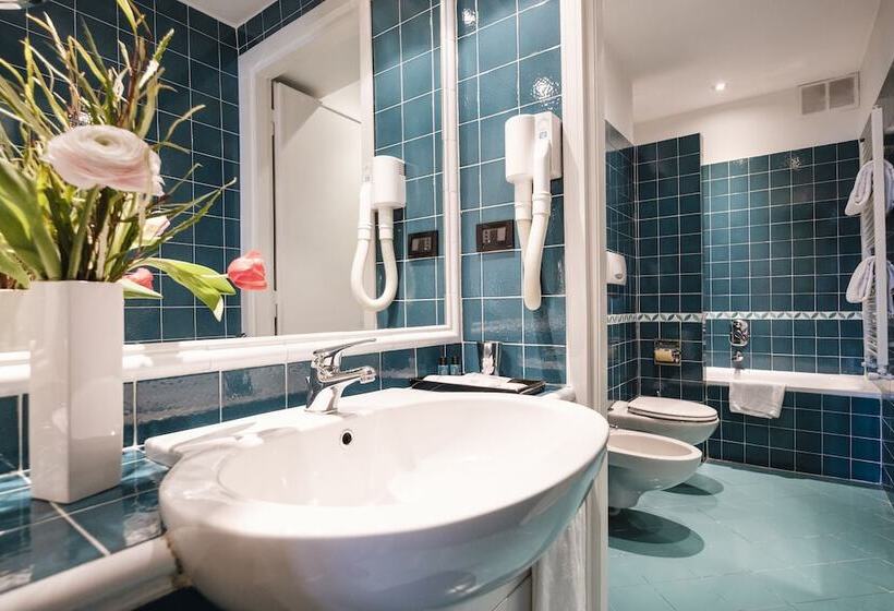 هتل Residence Sacchi Apart