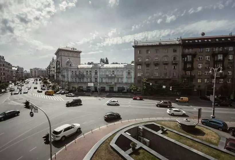 Royal Hotel De Paris