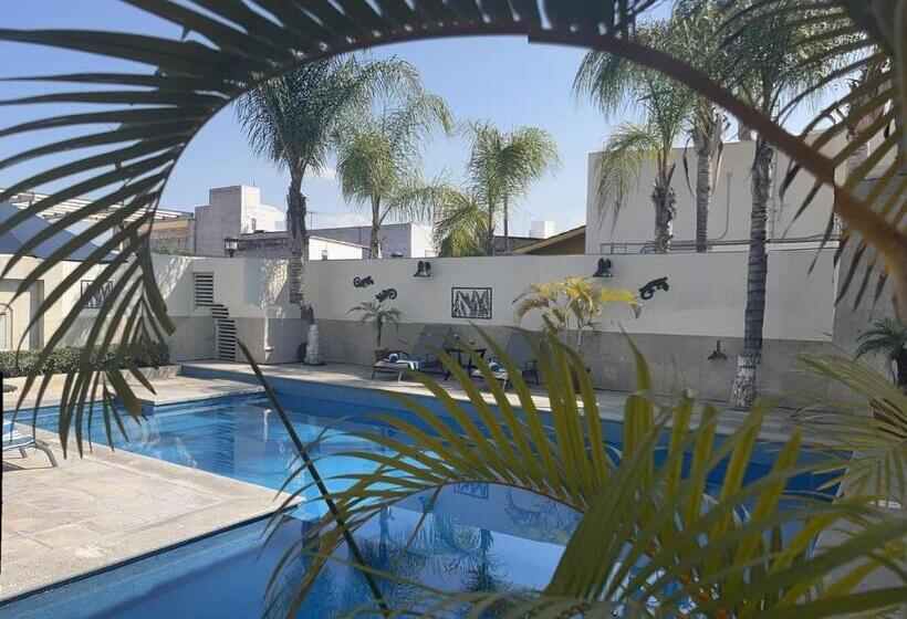 酒店 San Carlos Tequisquiapan