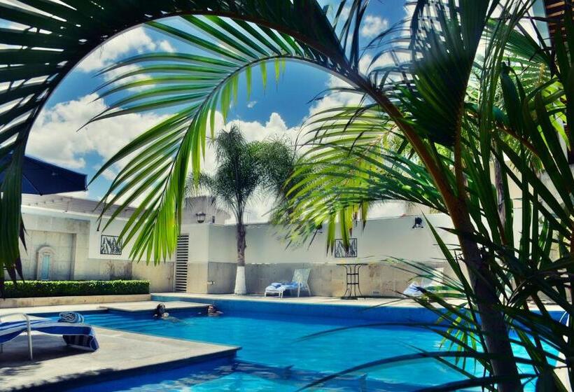 酒店 San Carlos Tequisquiapan