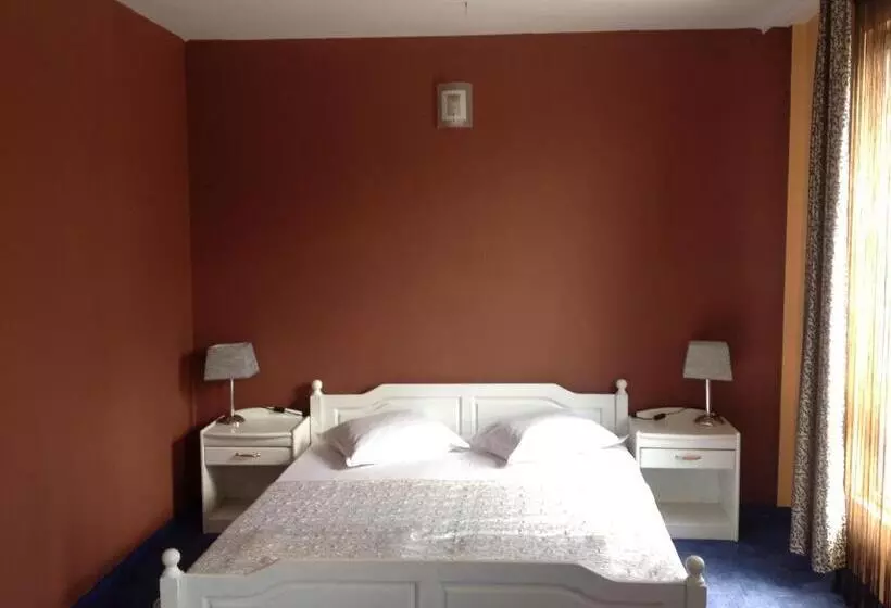 ホテル Shterev Sopot