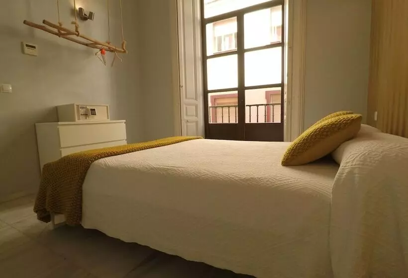 هاستل Joy Plaza de Armas