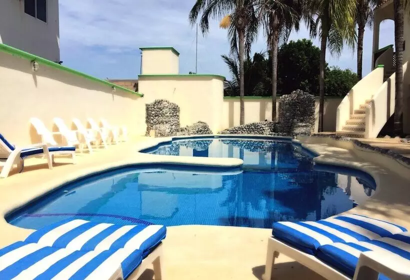 Villas Coco Resort All Suites