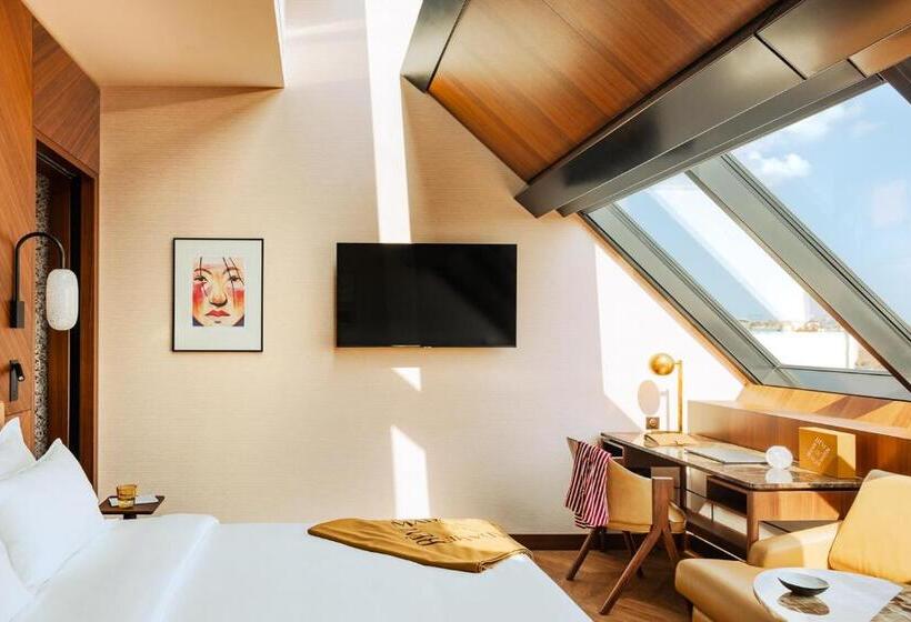 هتل Hôtel Madame Rêve