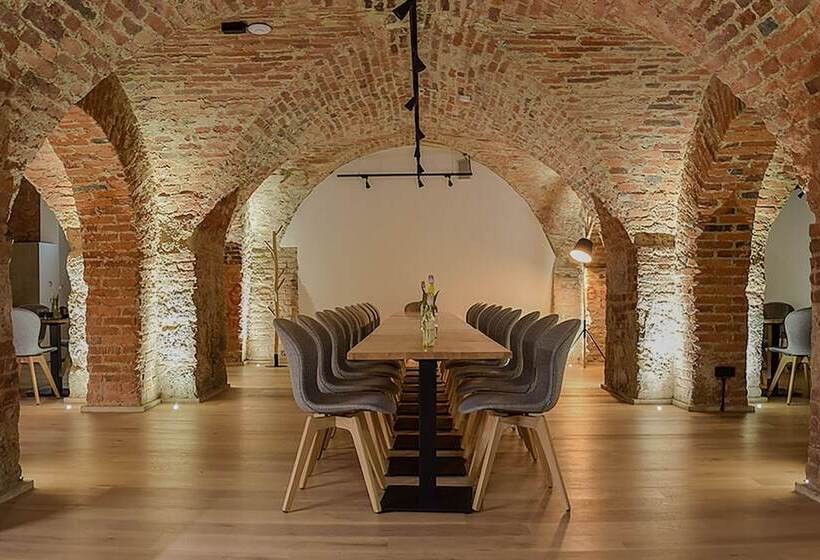 Mariandl Im Oberwirt