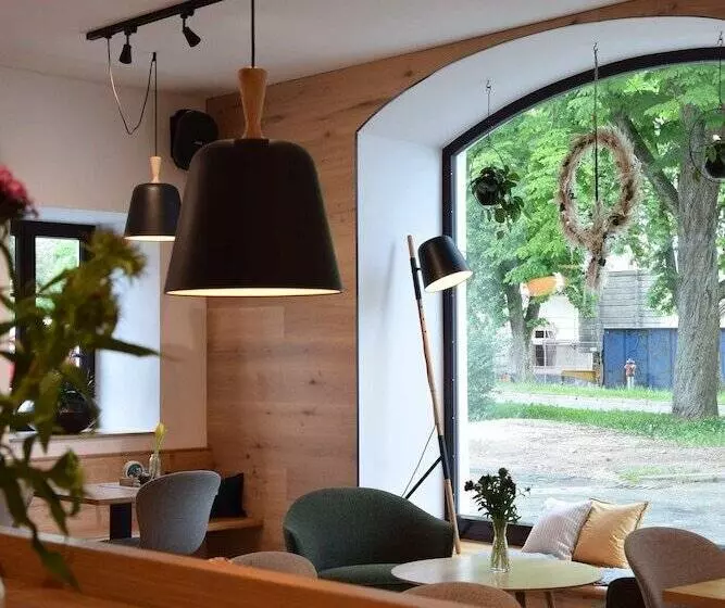 Mariandl Im Oberwirt