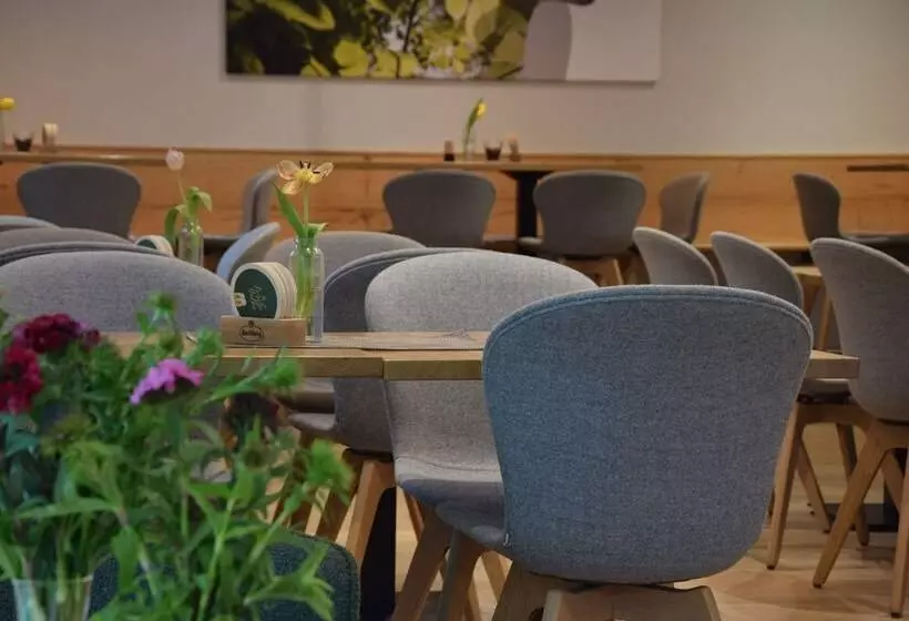 Mariandl Im Oberwirt