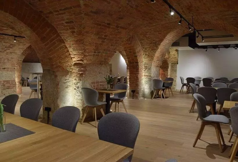 Mariandl Im Oberwirt