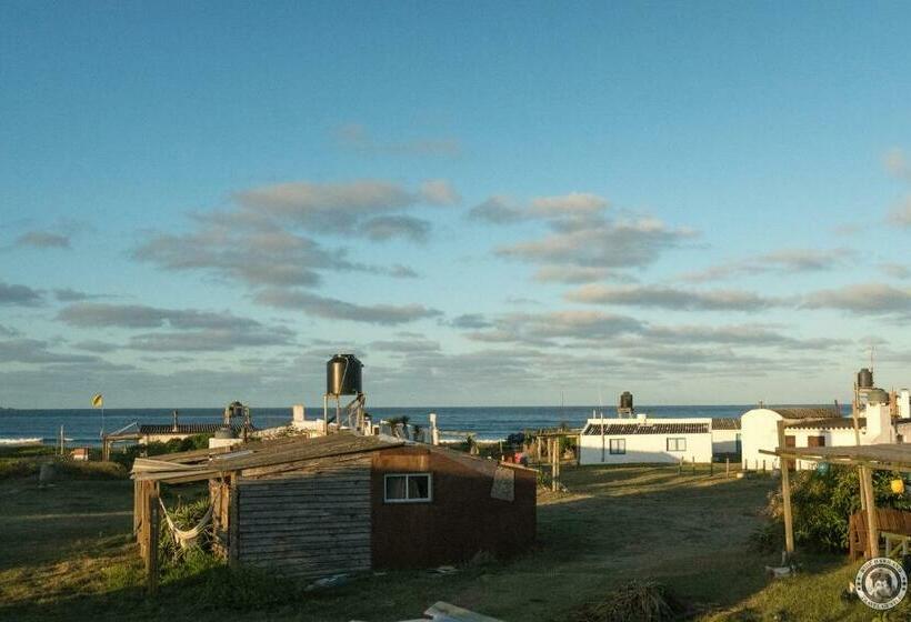 Pensjonat Bunker Hostel