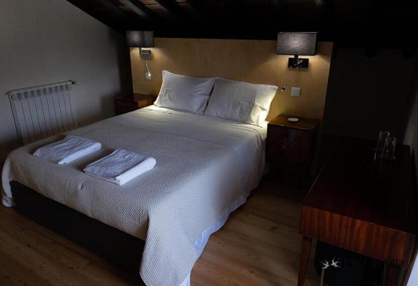 تختخواب و صبحانه Burgo Da Villa