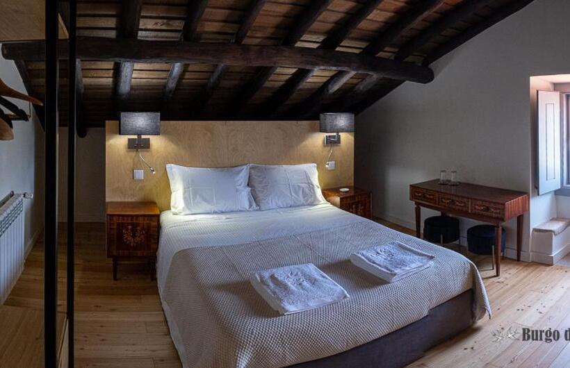 تختخواب و صبحانه Burgo Da Villa