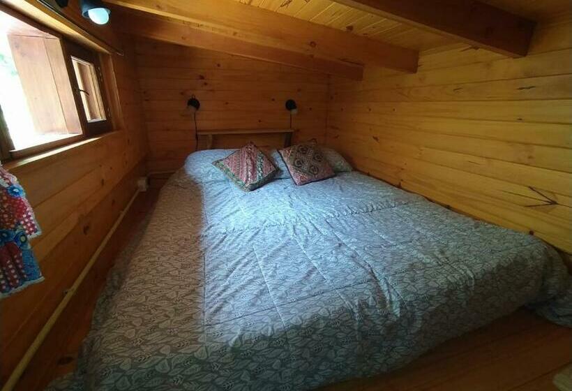 Bed & Breakfast Hospedaje Las Gardenias