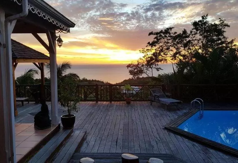 تختخواب و صبحانه Les Jardins De Cousinière