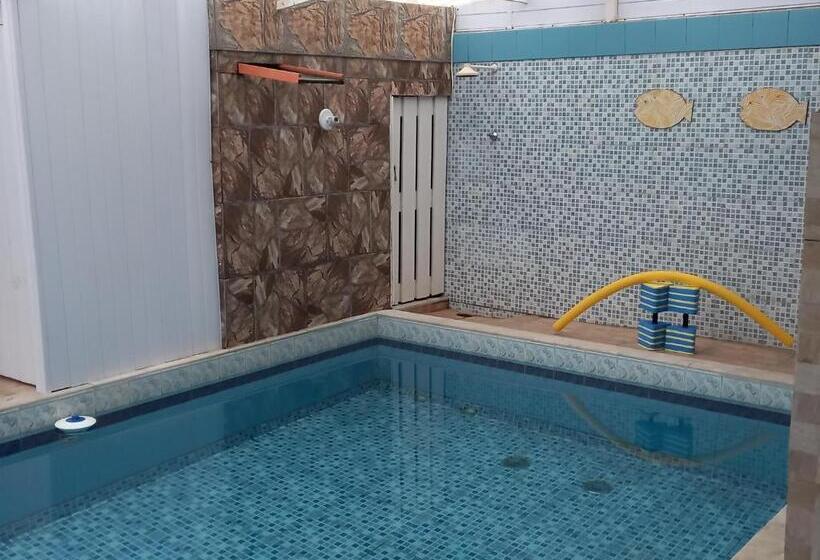 住宿加早餐  Maranata Casa Com Piscina   2 Minutos De Carro Até O Mar