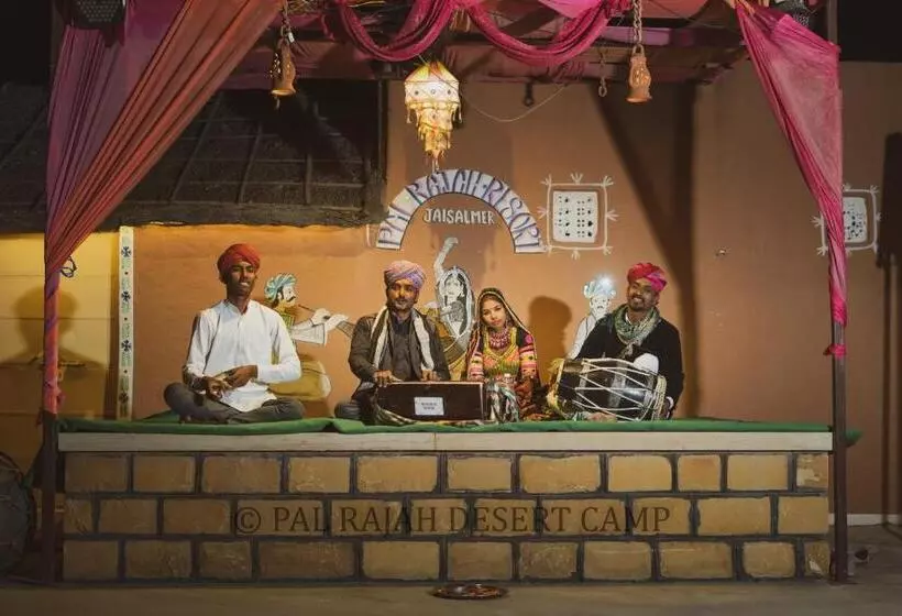 リゾートホテル Pal Rajah Desert Camp