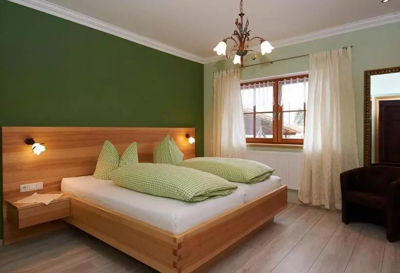 Majatalo Ferienhof Dirnberg