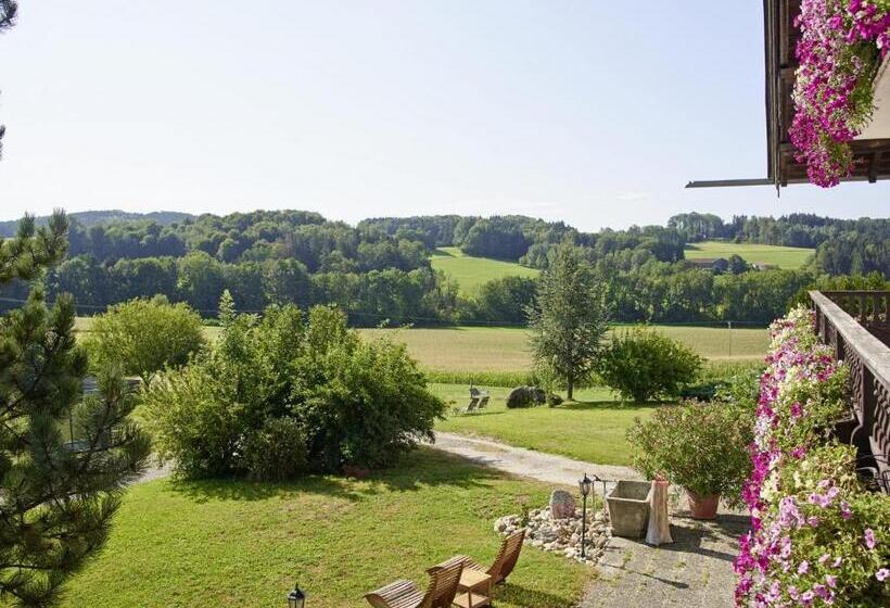 פנסיון Ferienhof Dirnberg