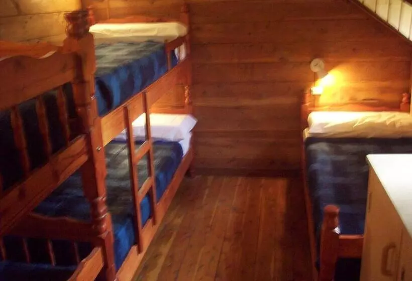 پانسیون Hostel Meridiano 71