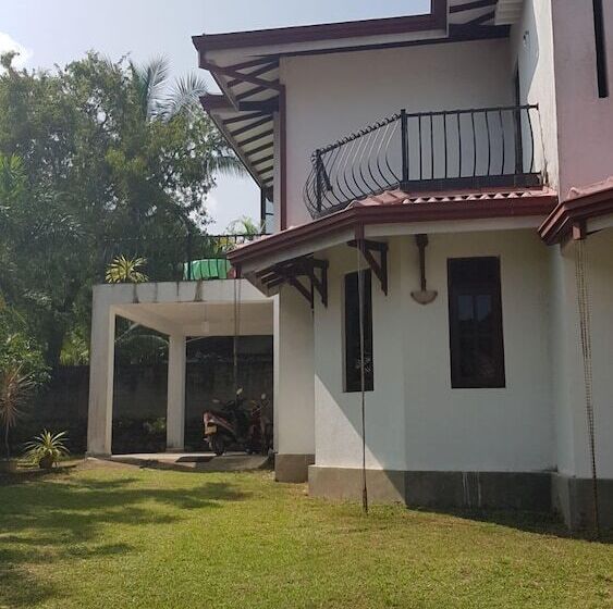 ペンション The Villa Sun Shine