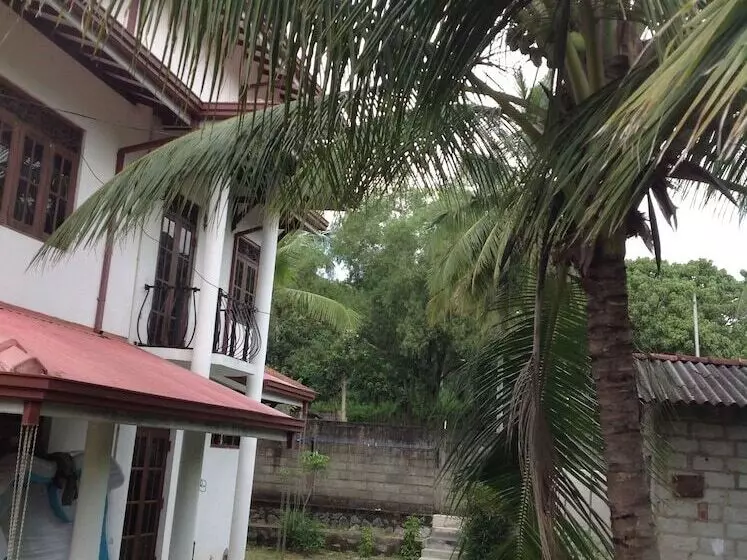 ペンション The Villa Sun Shine