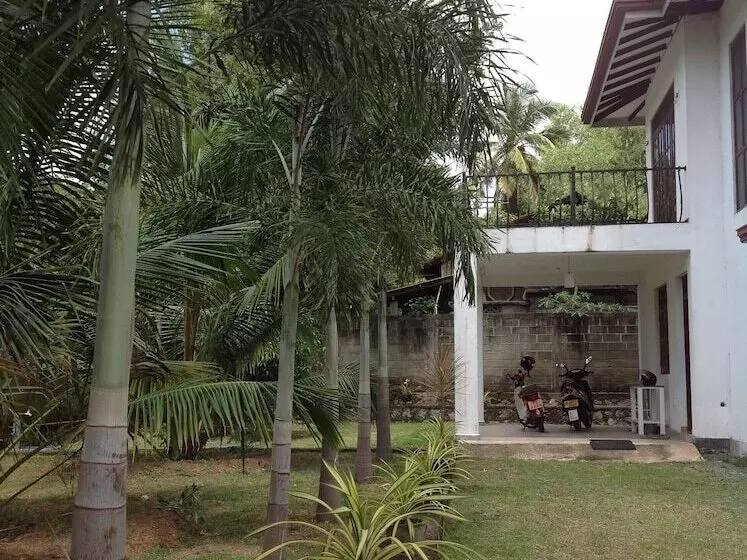 ペンション The Villa Sun Shine