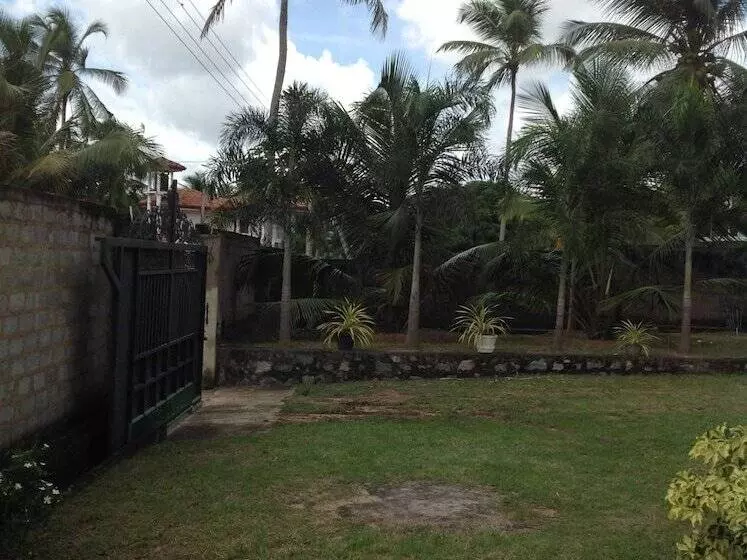 ペンション The Villa Sun Shine