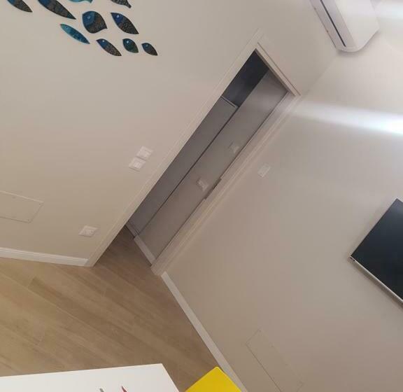 مبيت وإفطار Cala Di Luna House