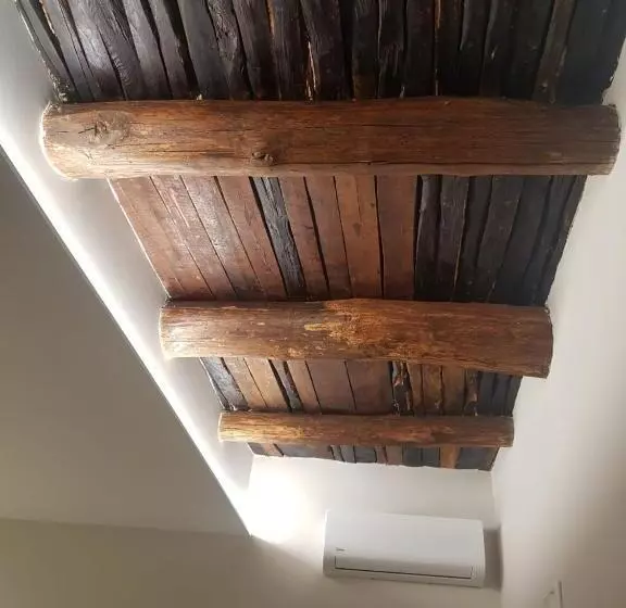 Aamiaismajoitus (B&B) Cala Di Luna House