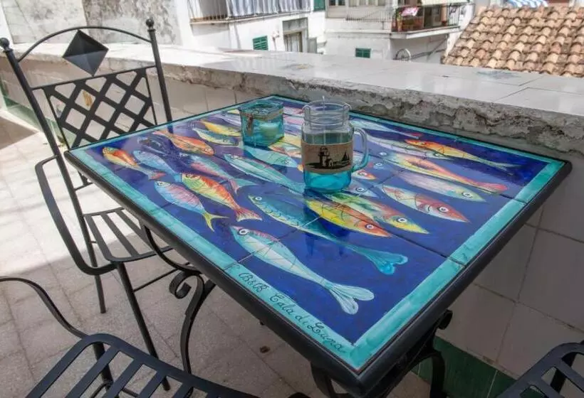 Aamiaismajoitus (B&B) Cala Di Luna House