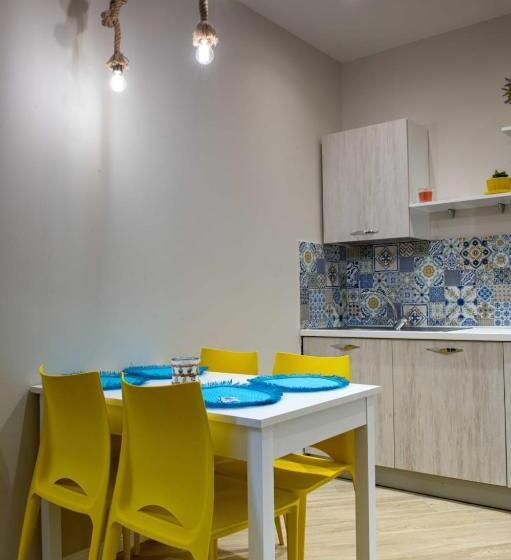 مبيت وإفطار Cala Di Luna House